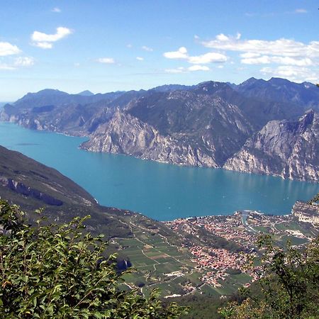 Appartamento Casa di Nin Torbole Sul Garda Esterno foto